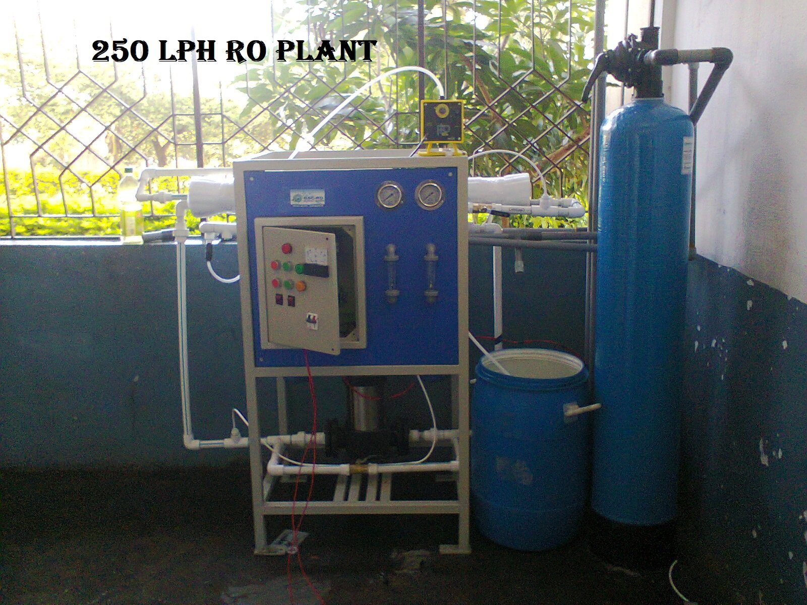 250LPH INDUSTRIAL WATER PLANT image 2