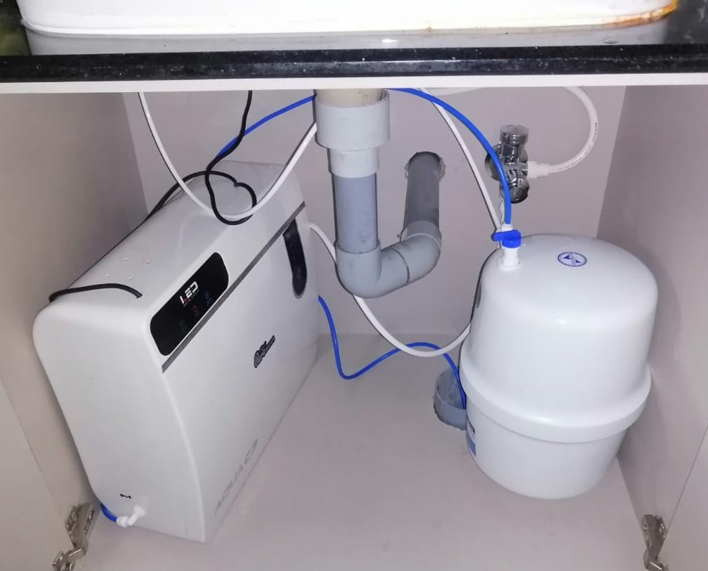 UNDERSINK PRESSURIZED RO SYSTEM